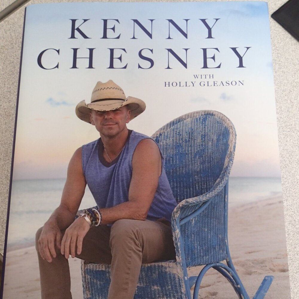 Kenny Chesney Hardcover Book Heart, Life, Music